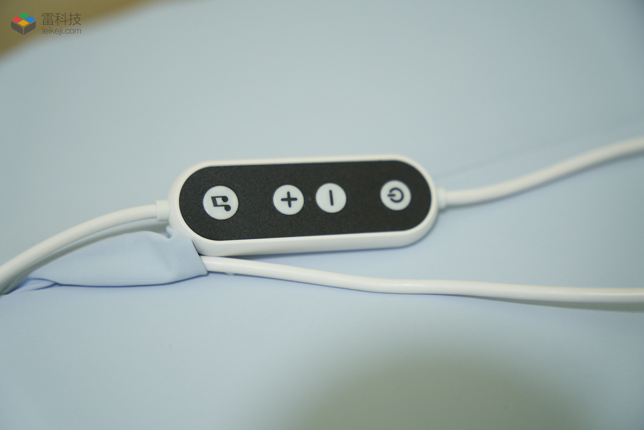 枕D5后我认为SKG会成智能睡眠破局者爱游戏app登录体验安睡眼罩T5和安睡(图7)